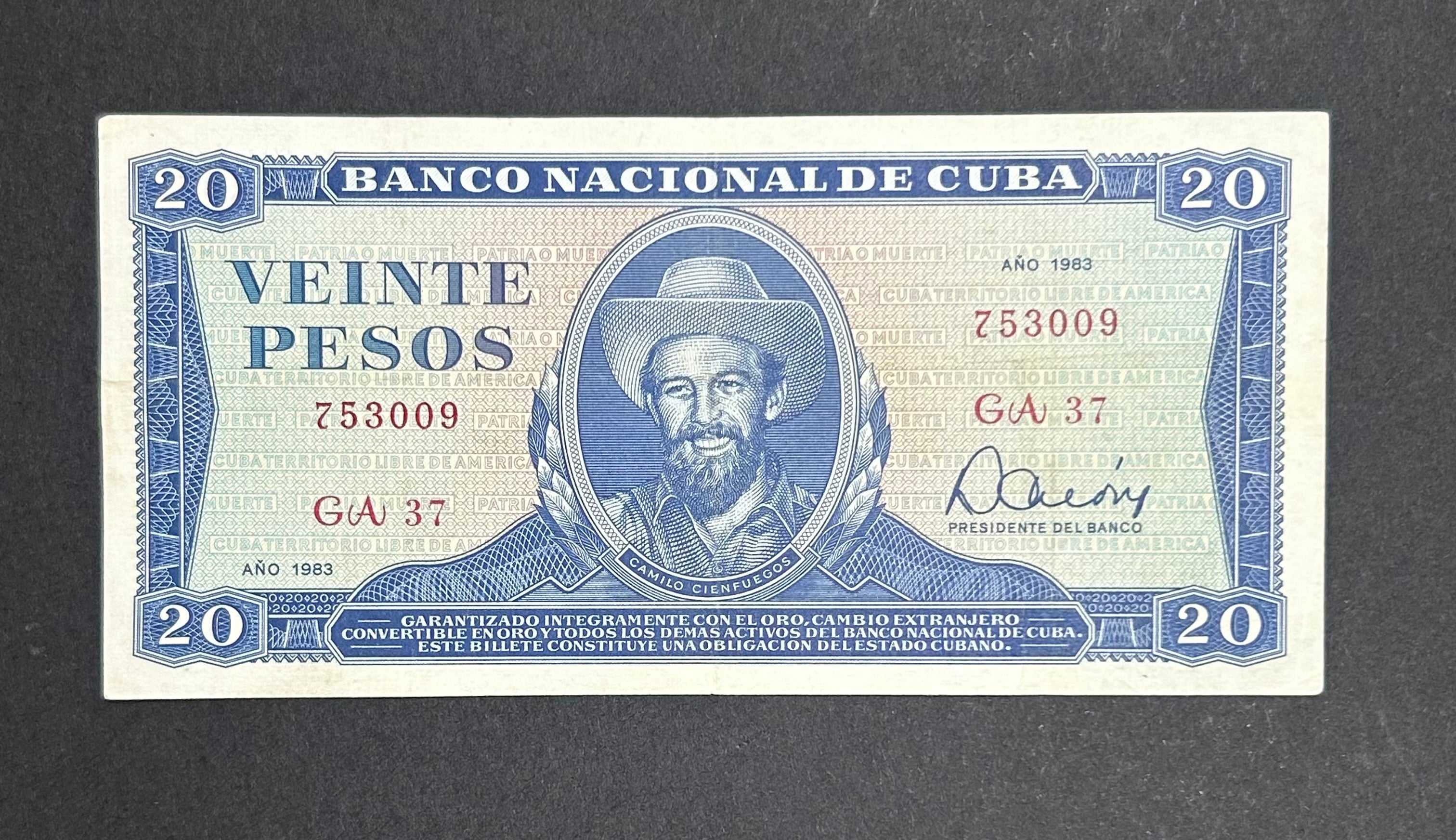 1983 20 Pesos Circulado