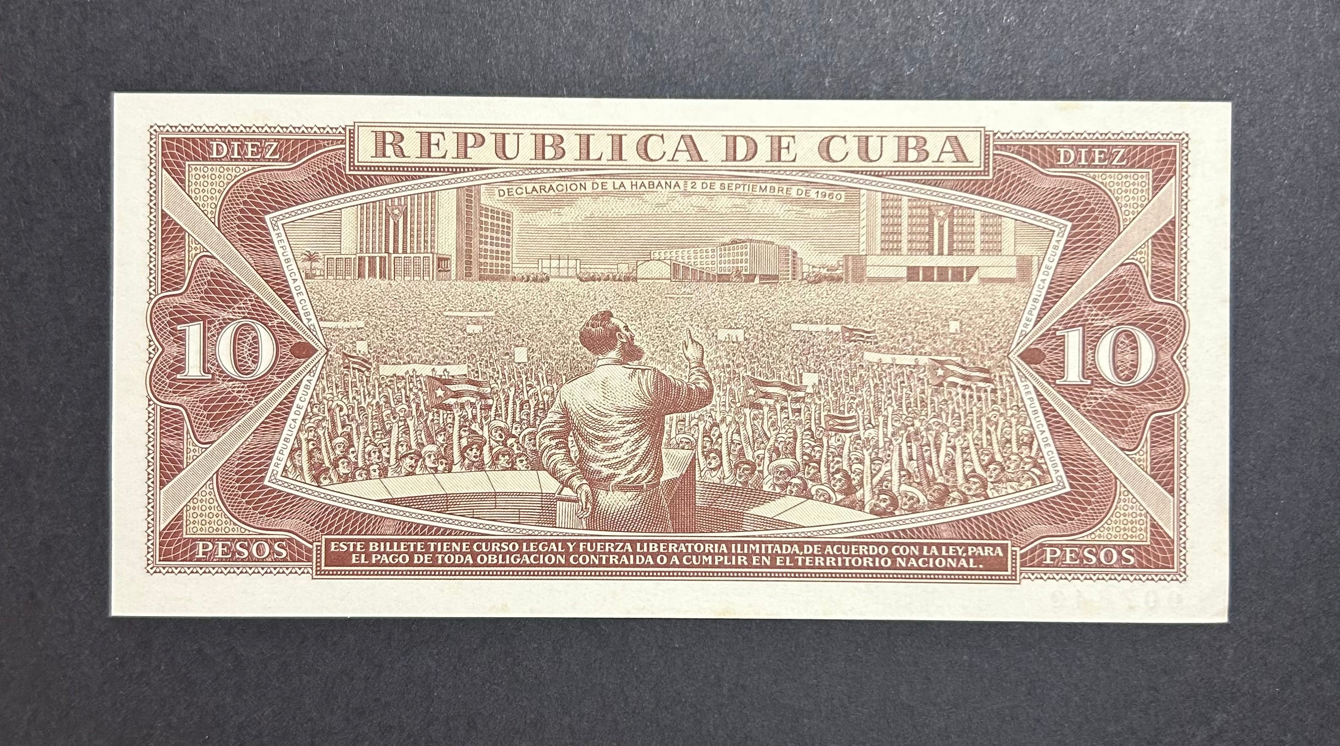 1970 10 Pesos SPECIMEN AU